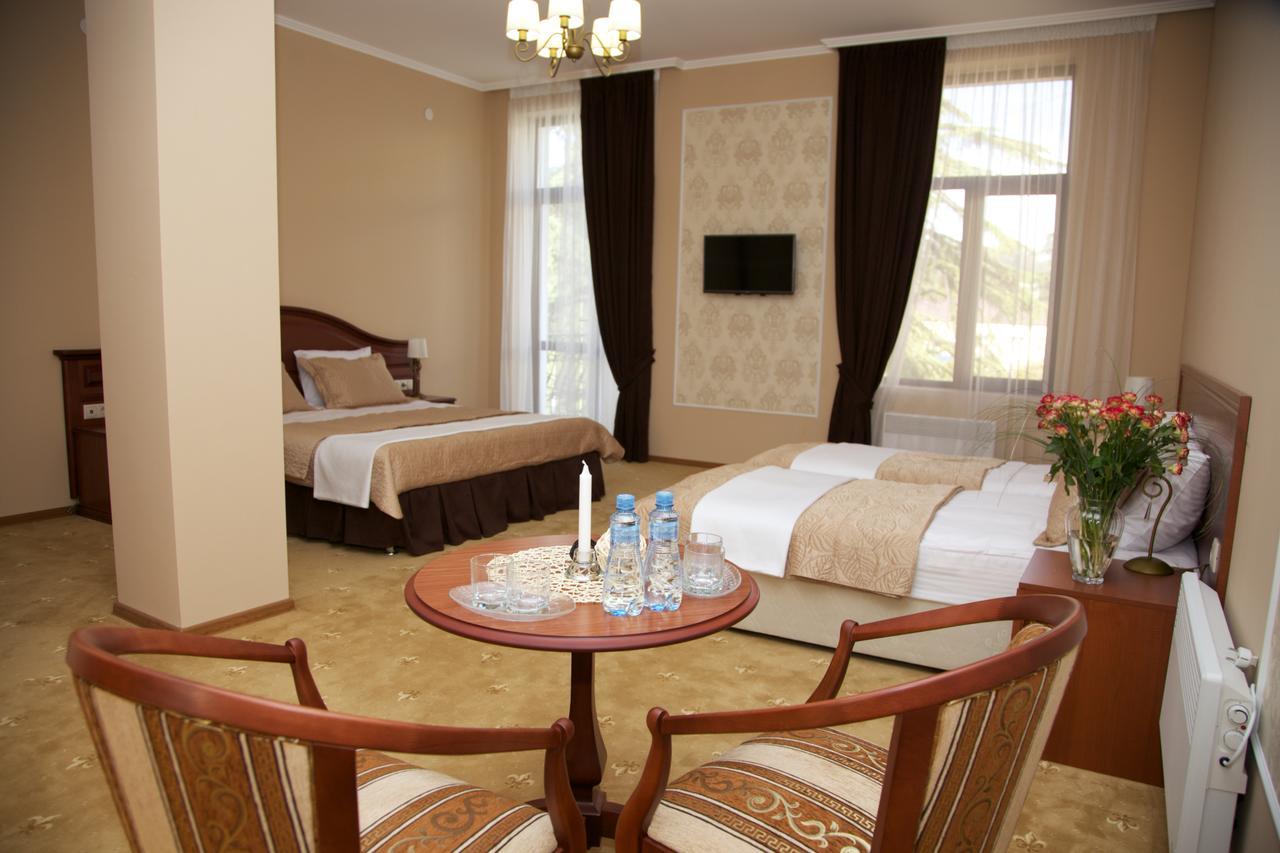 Dioskuria Hotel Σουχούμι Εξωτερικό φωτογραφία